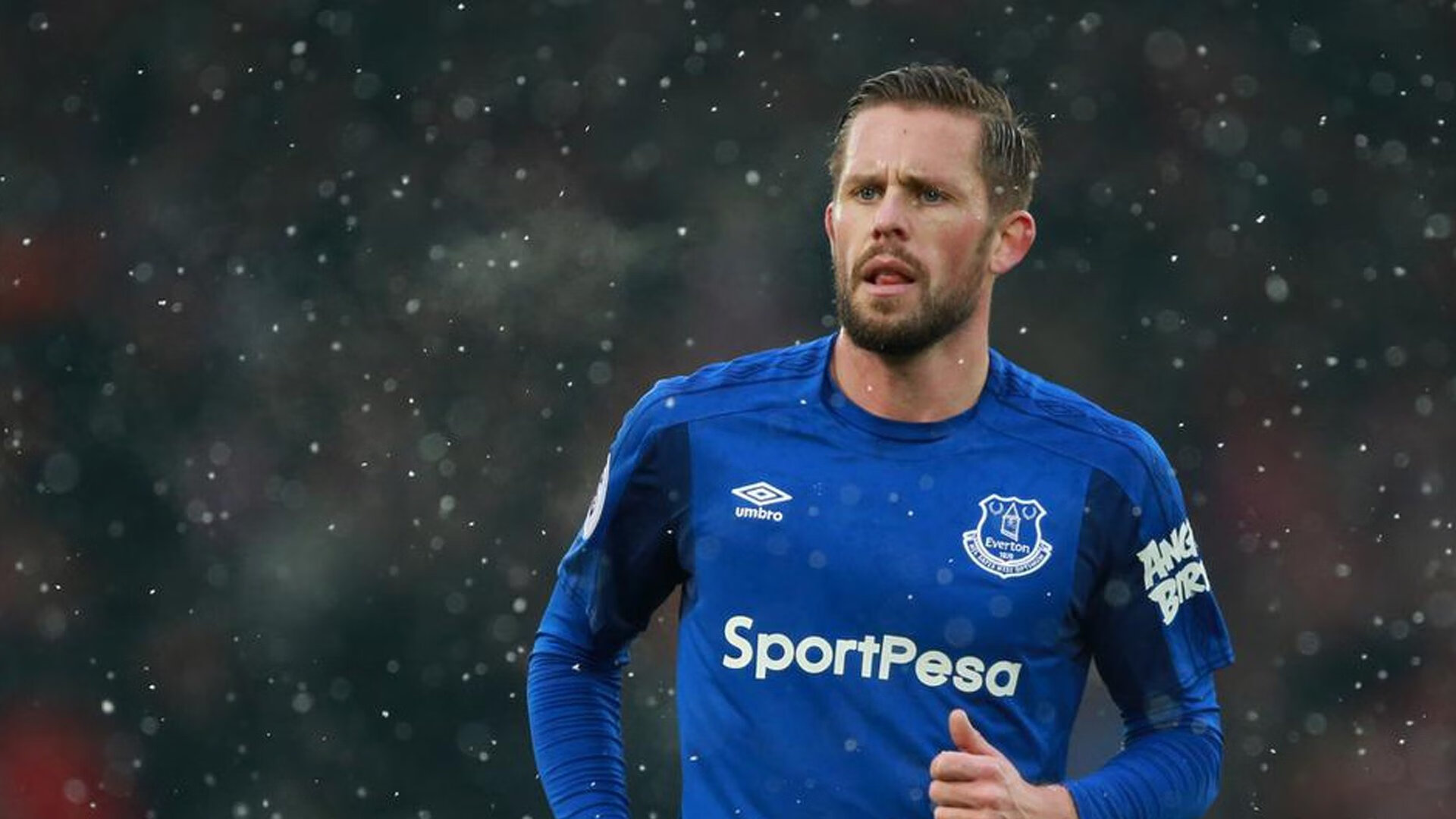 主编有态度丨全红婵，你依然是那个最强的国民妹妹！，全红婵暴露喜剧天赋_突然飙粤语笑翻全场,一句话让记者